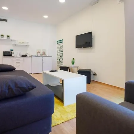 Midnight City - One Bedroom With Balcony Ντουμπρόβνικ